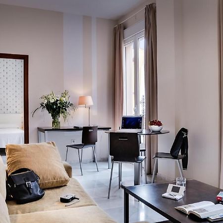 Apartamentos Las Cruces Seville Ngoại thất bức ảnh