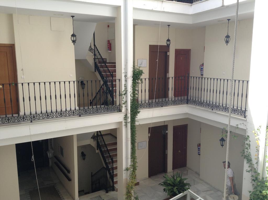 Apartamentos Las Cruces Seville Ngoại thất bức ảnh