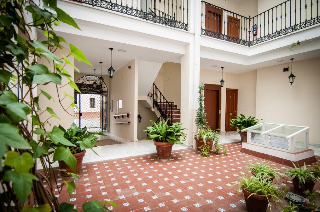 Apartamentos Las Cruces Seville Ngoại thất bức ảnh